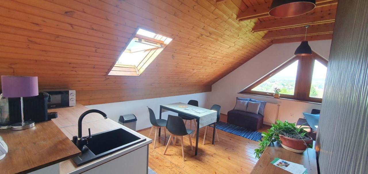 Buborek Apartman - Etyek Bagian luar foto